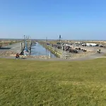 Nordsee Direkt Garten Hallenbad Und Sauna Strandkorb In Der Saison Lejlighed *
