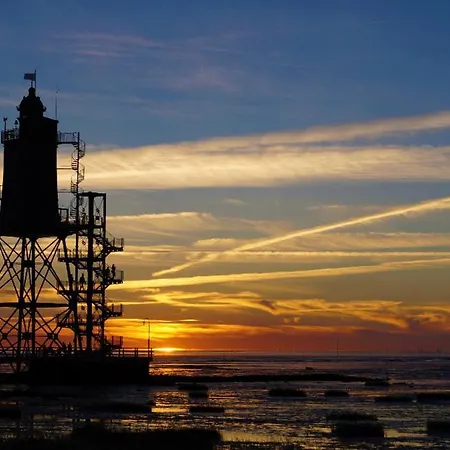 アパート Nordsee Direkt Garten Hallenbad Und Sauna Strandkorb In Der Saison